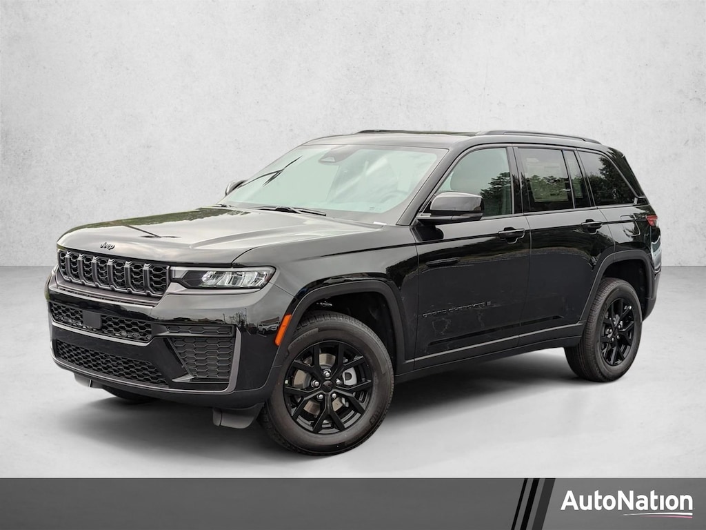 New 2026 Jeep Grand Cherokee Laredo Altitude SUV
