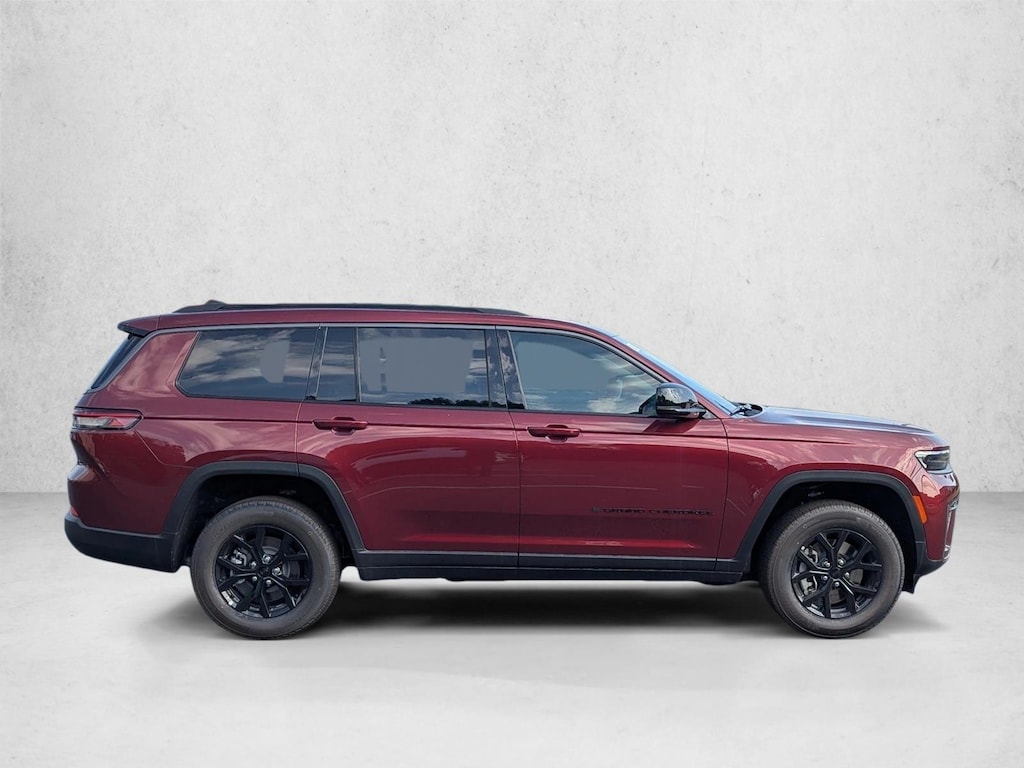 New 2026 Jeep Grand Cherokee Laredo Altitude SUV