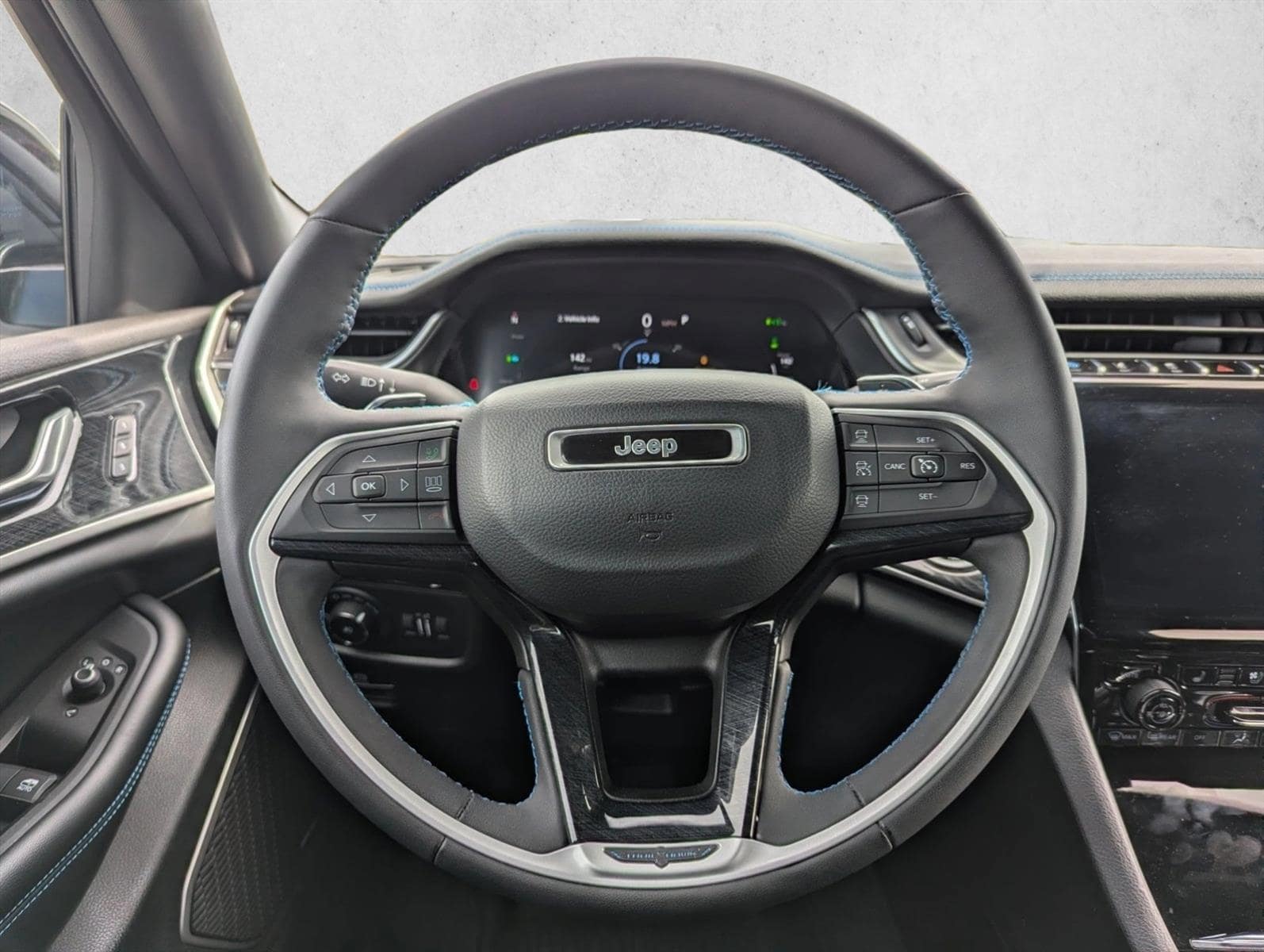 2022 Jeep Grand Cherokee Trailhawk 4xe - Photo 14