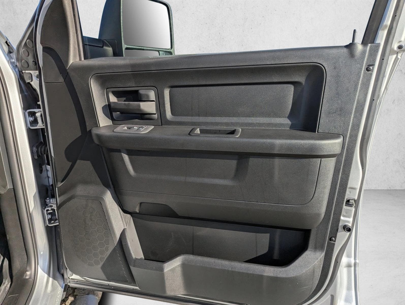 2026 RAM 2500 Tradesman/Black Express - Photo 26