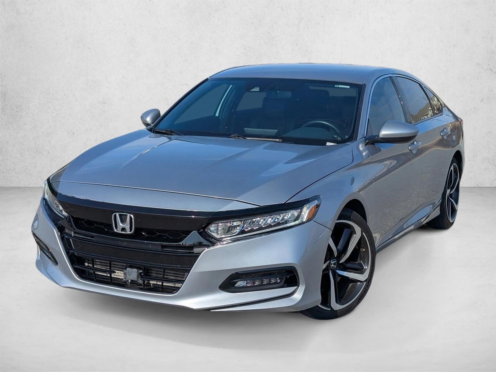 2018 Honda Accord Sport's photo
