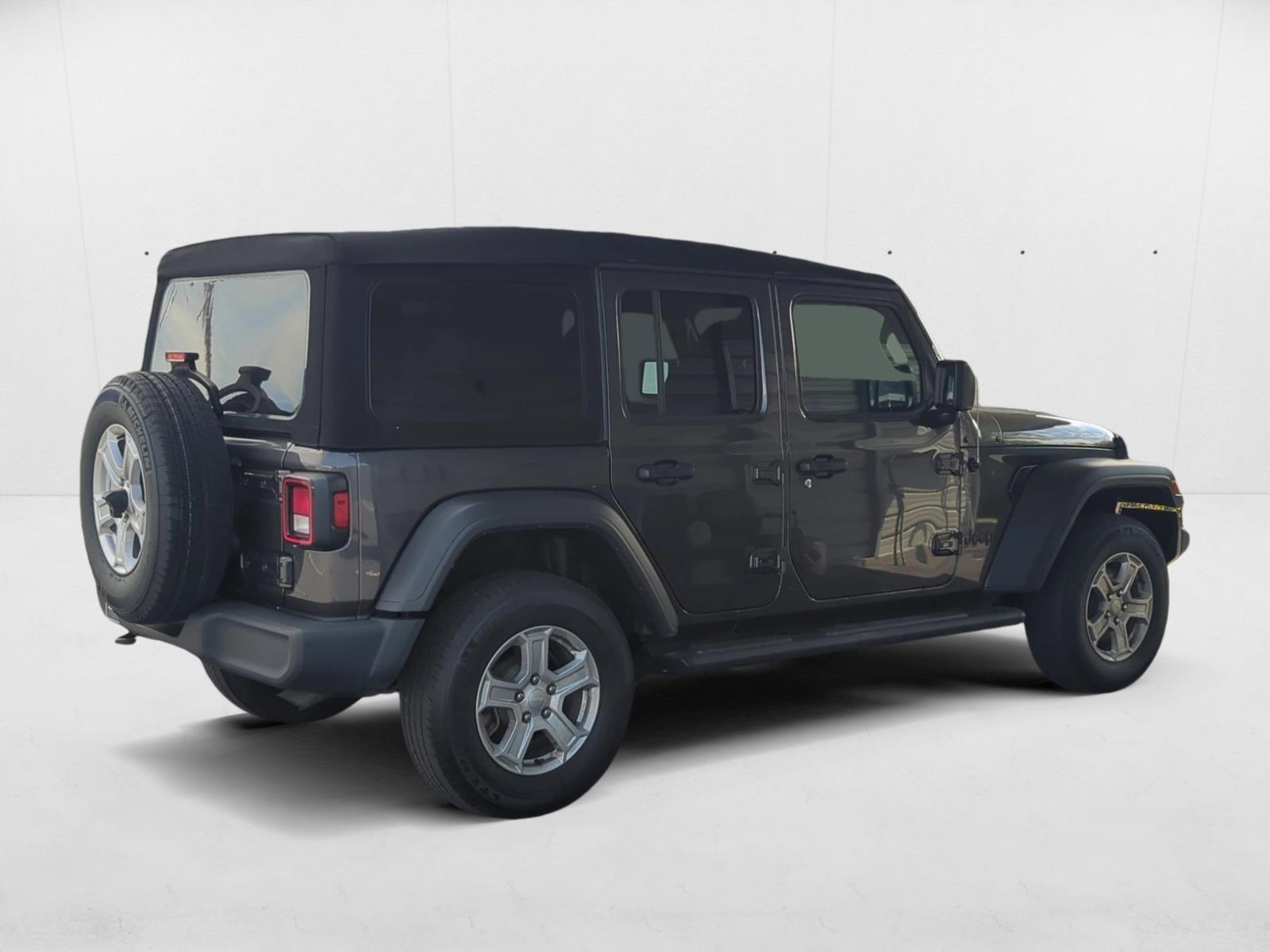 2021 Jeep Wrangler Unlimited Sport S photo 4