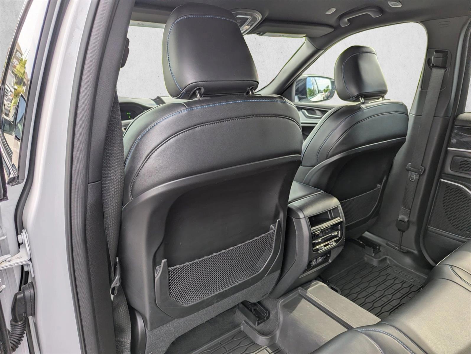 2022 Jeep Grand Cherokee Trailhawk 4xe - Photo 23