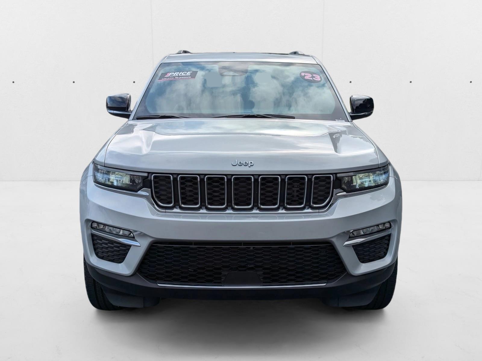 2023 Jeep Cherokee 80th Anniversary Edition photo 2