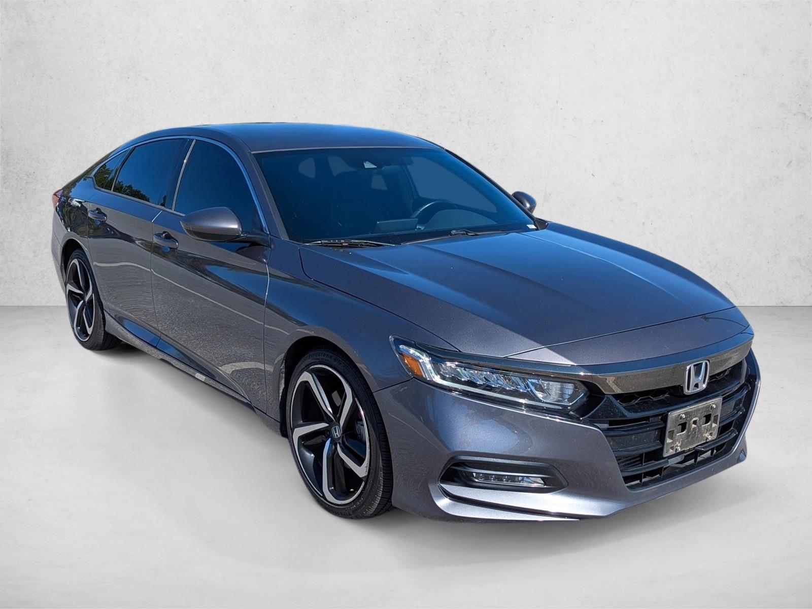 2020 Honda Accord Sport photo 3