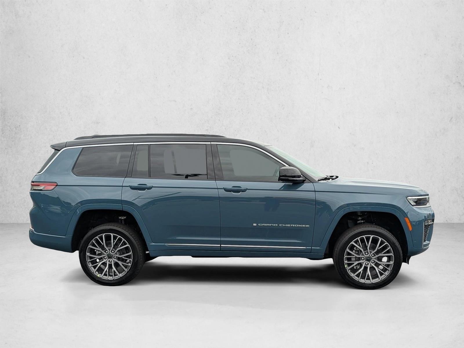 New 2027 Jeep Grand Cherokee L 3 Row Summit SUV