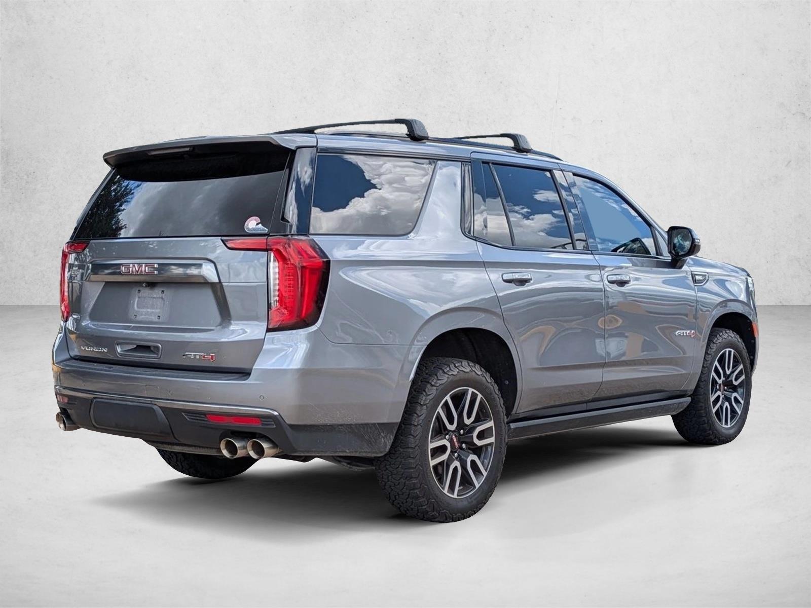 2022 Gmc Yukon AT4 photo 4