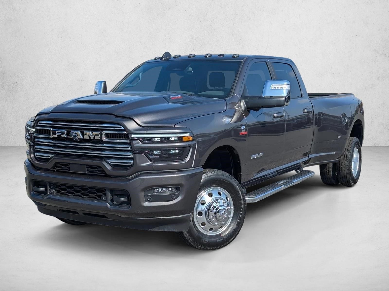 2025 RAM Ram 3500 Pickup Laramie's photo