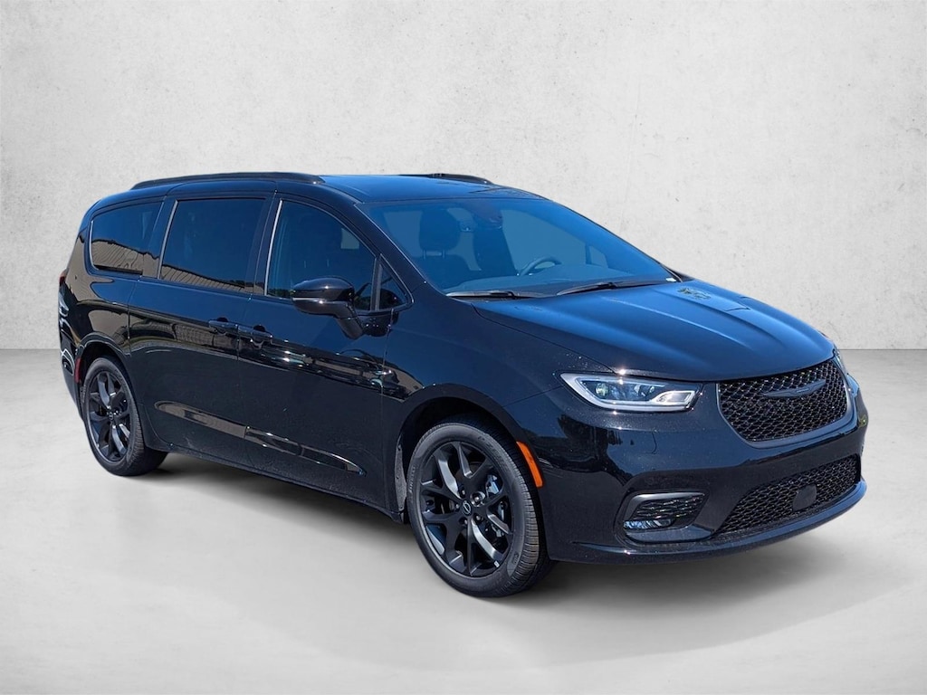 New 2026 Chrysler Pacifica Select Van Passenger Van