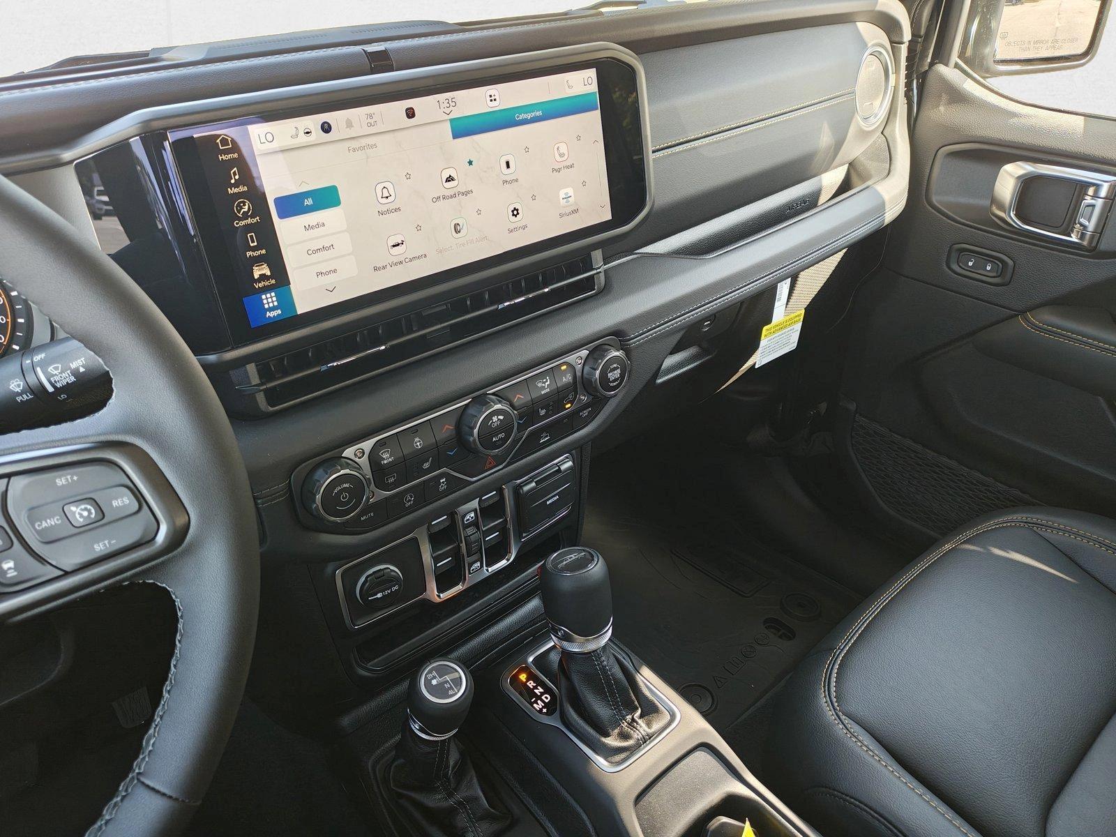 2025 Jeep Gladiator High Tide - Photo 16