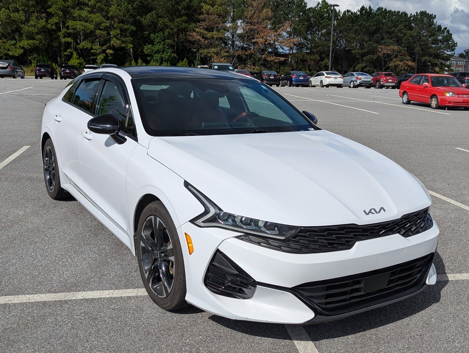 2022 Kia K5 GT-Line photo 2
