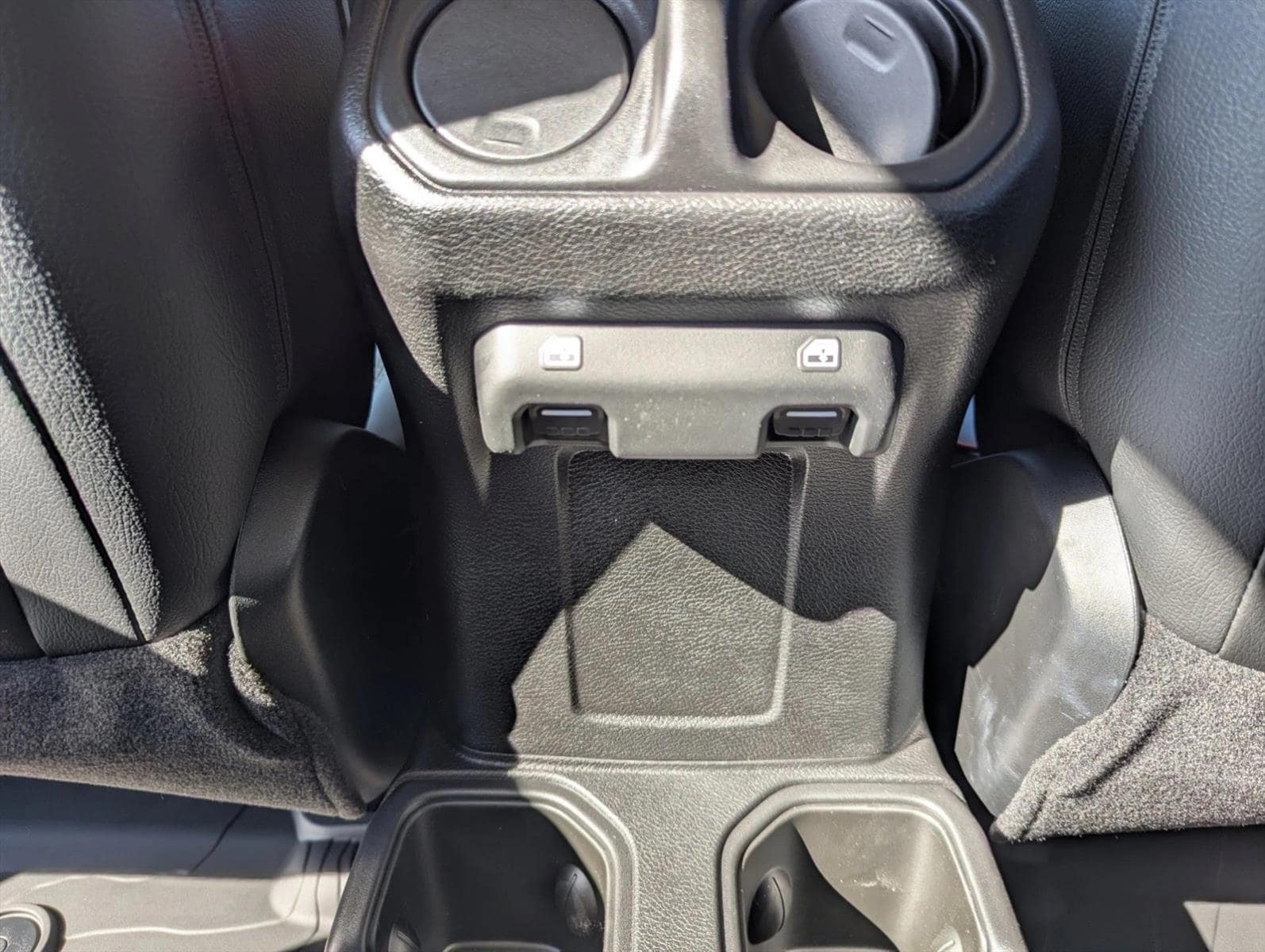 2026 Jeep Wrangler 4-Door Willys - Photo 25