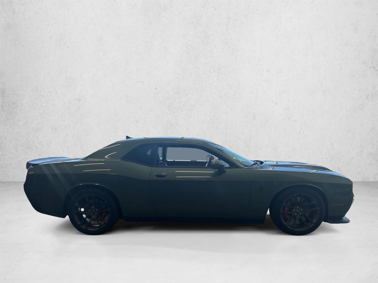 2023 Dodge Challenger SRT8 Hellcat Redeye photo 4