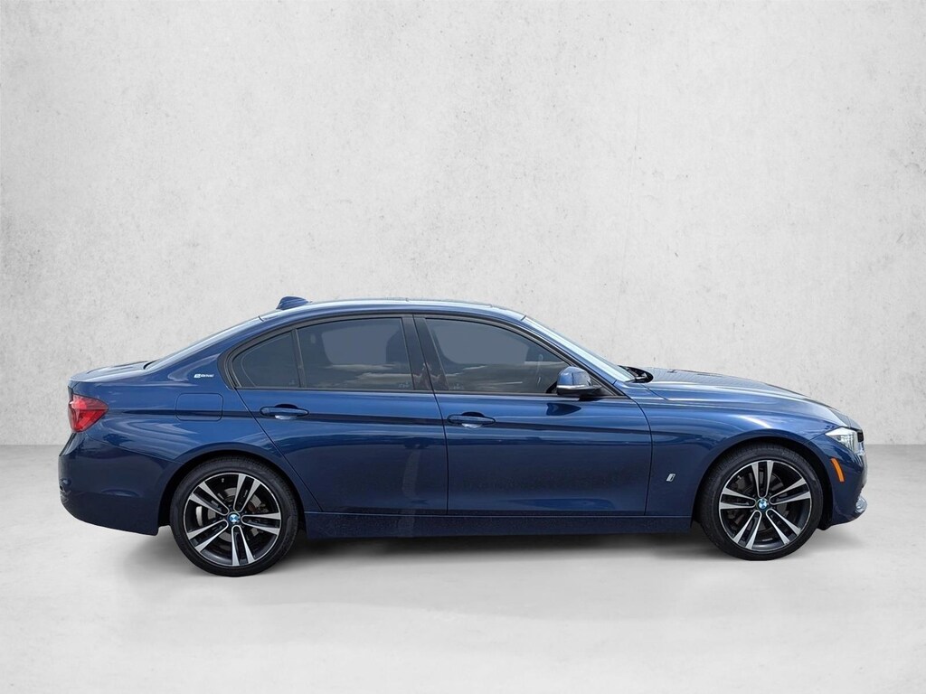 Used 2018 BMW 3 Series 330e iPerformance 4dr Car