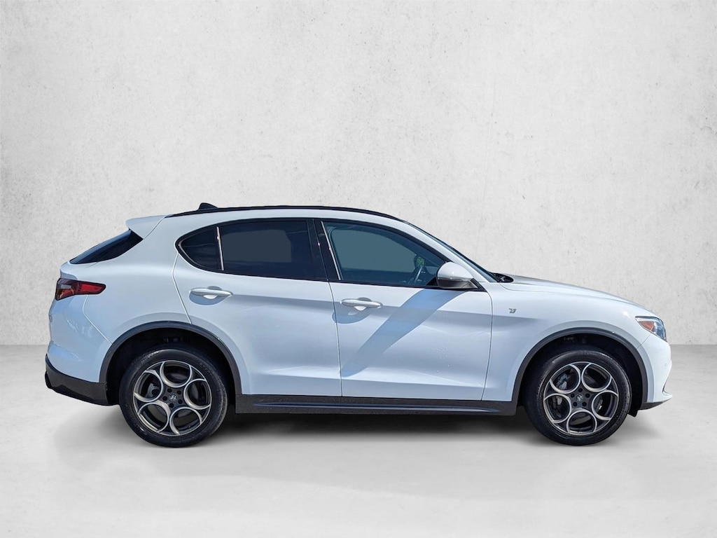 Used 2023 Alfa Romeo Stelvio Ti Sport Utility