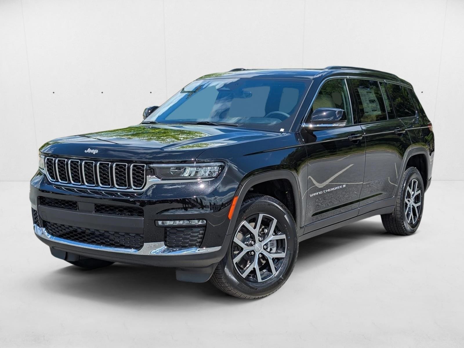 2025 Jeep Grand Cherokee L Limited's photo