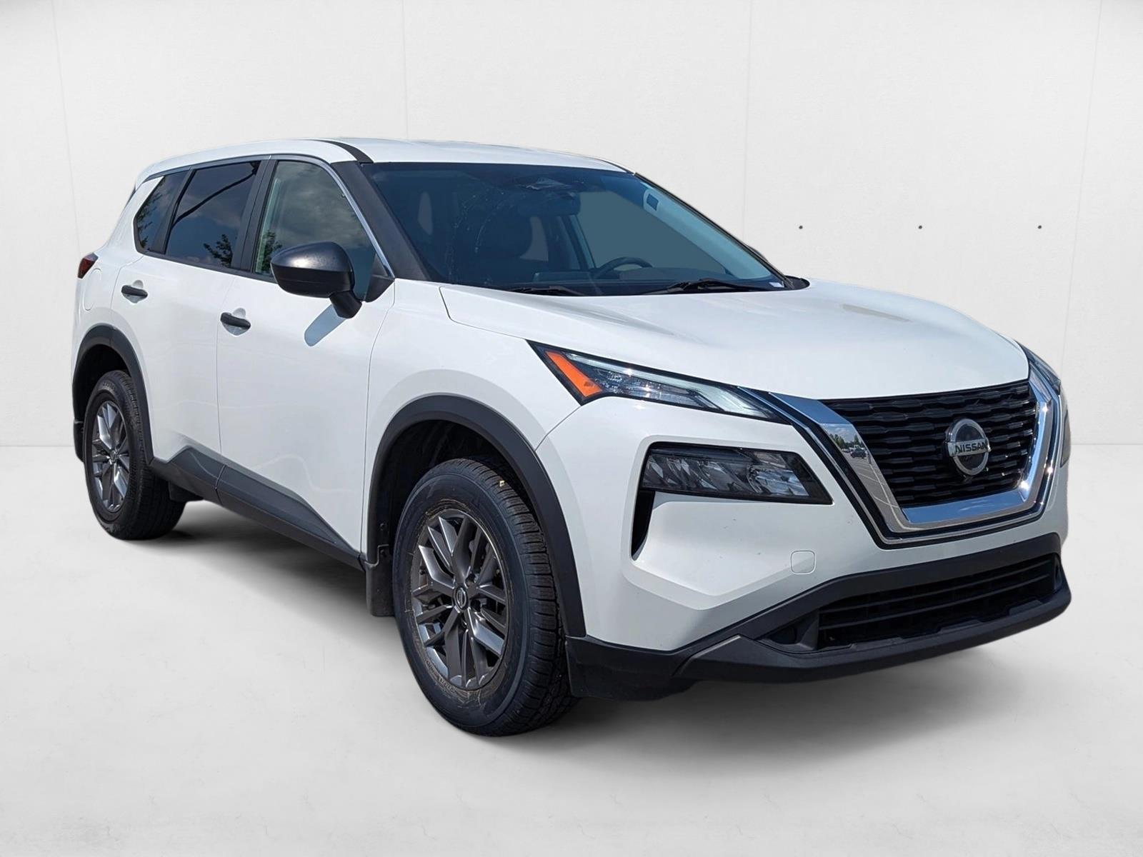 2021 Nissan Rogue S photo 3