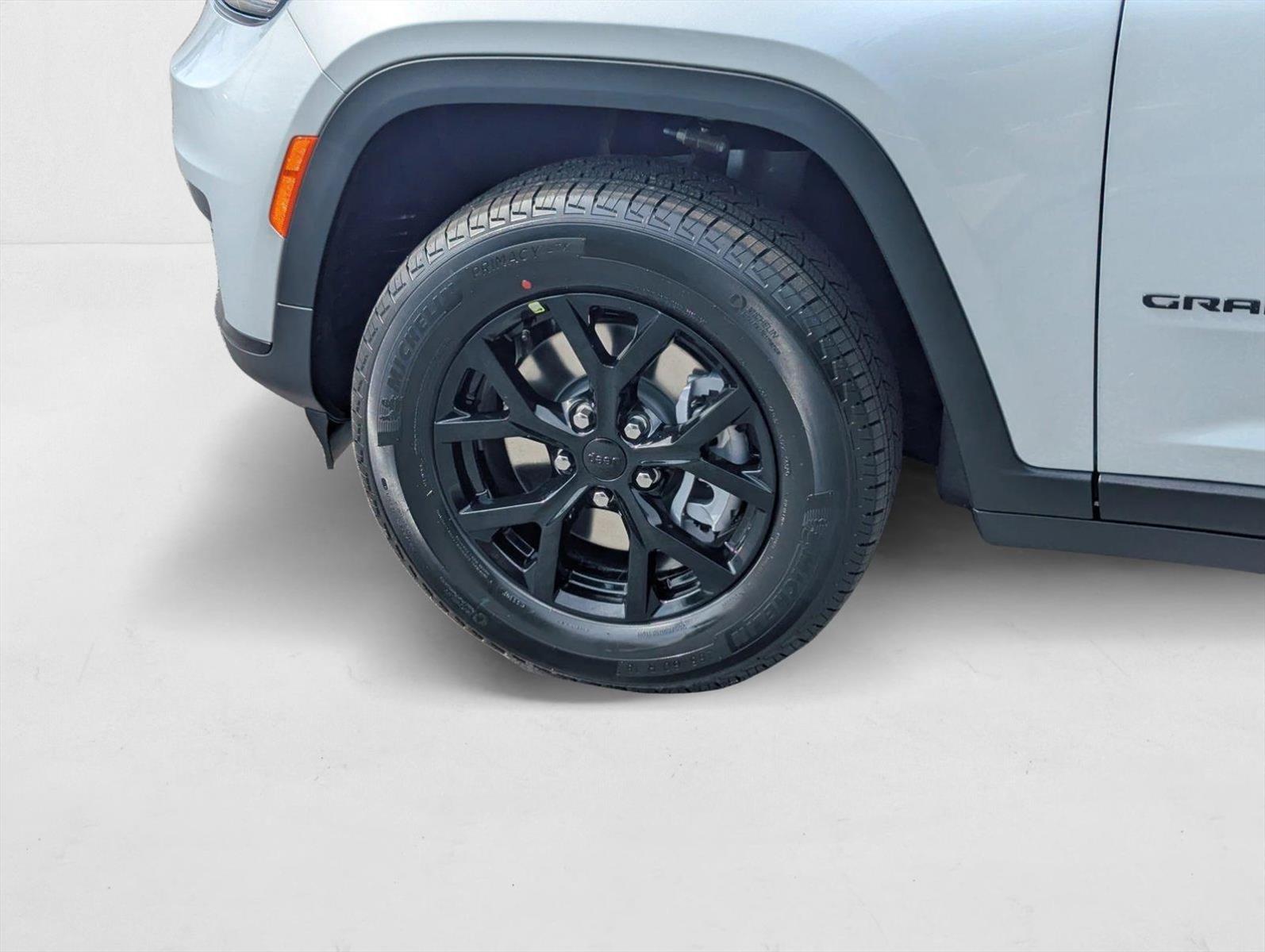 2025 Jeep Grand Cherokee L Altitude - Photo 10