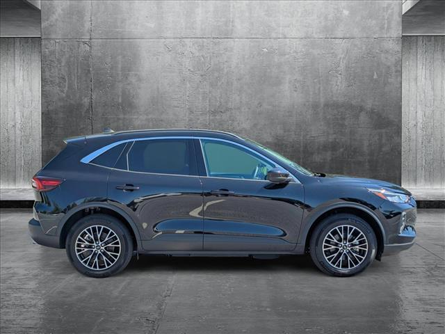 2023 Ford Escape Sport photo 4