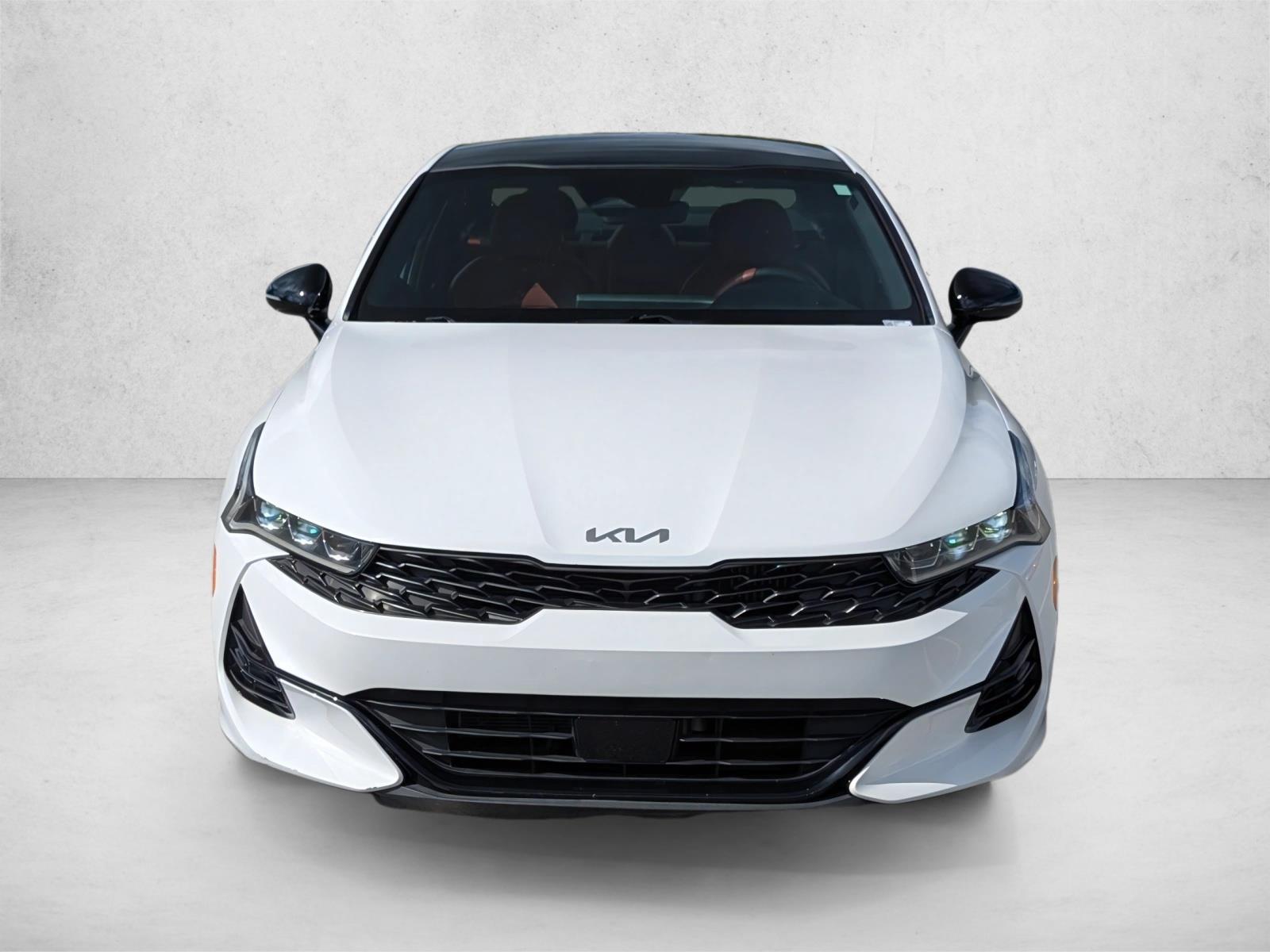 2022 Kia K5 GT-Line photo 2