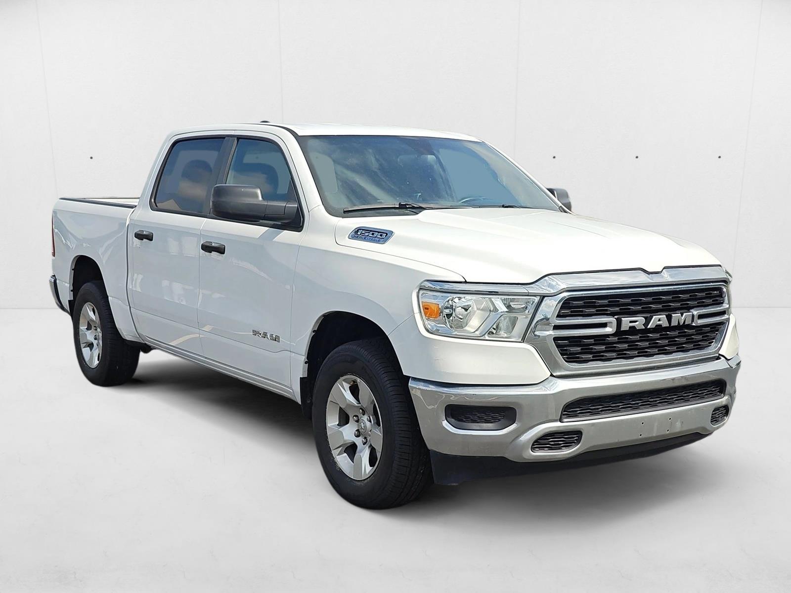 2023 Ram 1500 Lone Star photo 3