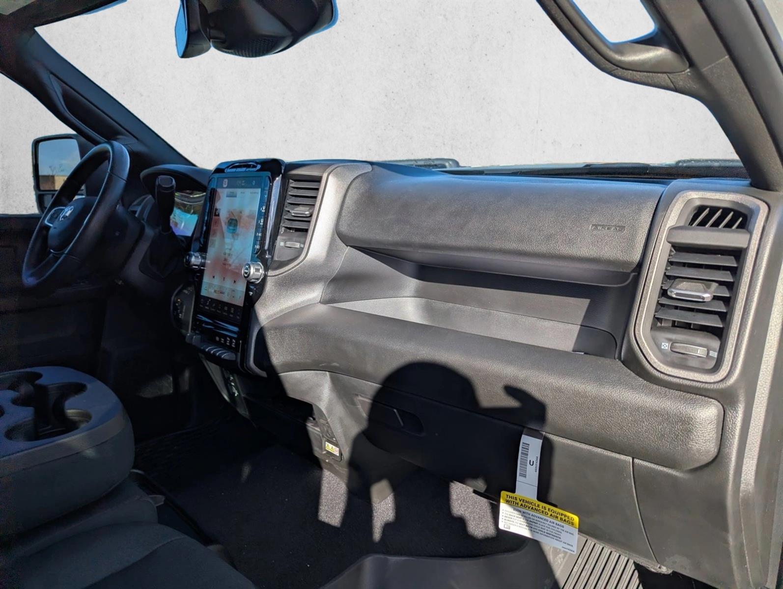 2026 RAM 2500 Tradesman/Black Express - Photo 27
