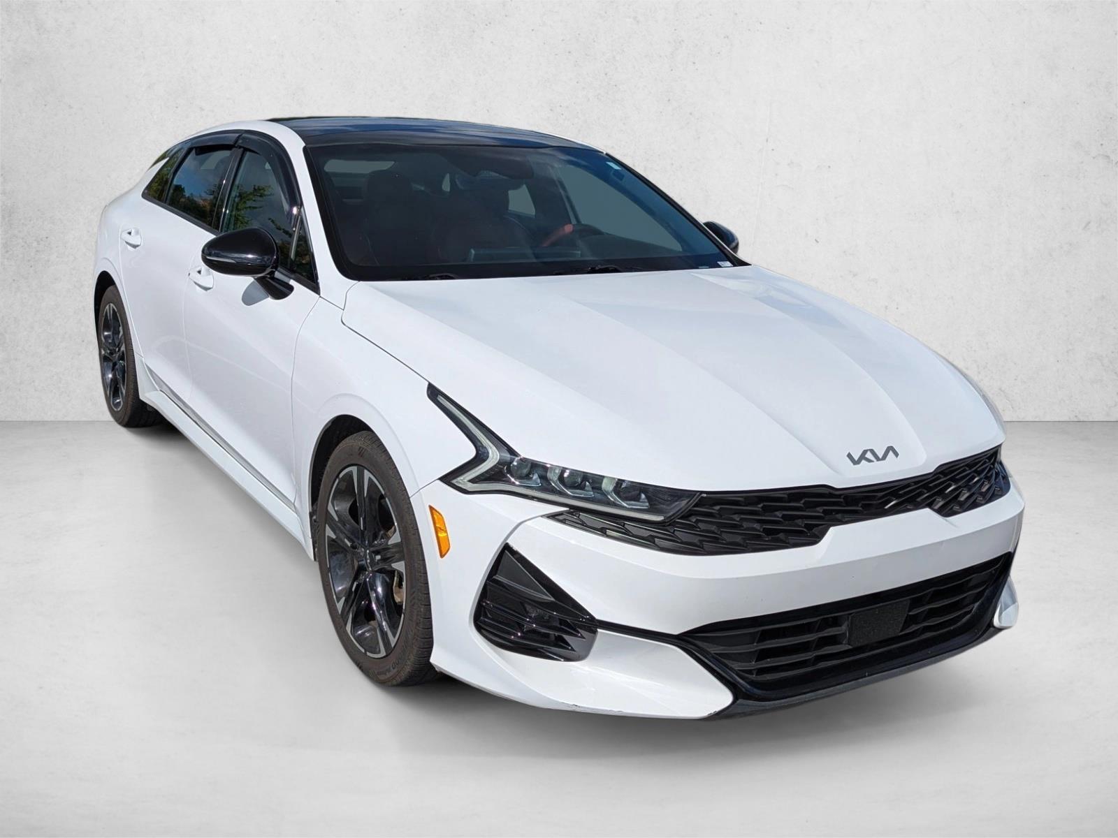 2022 Kia K5 GT-Line photo 3