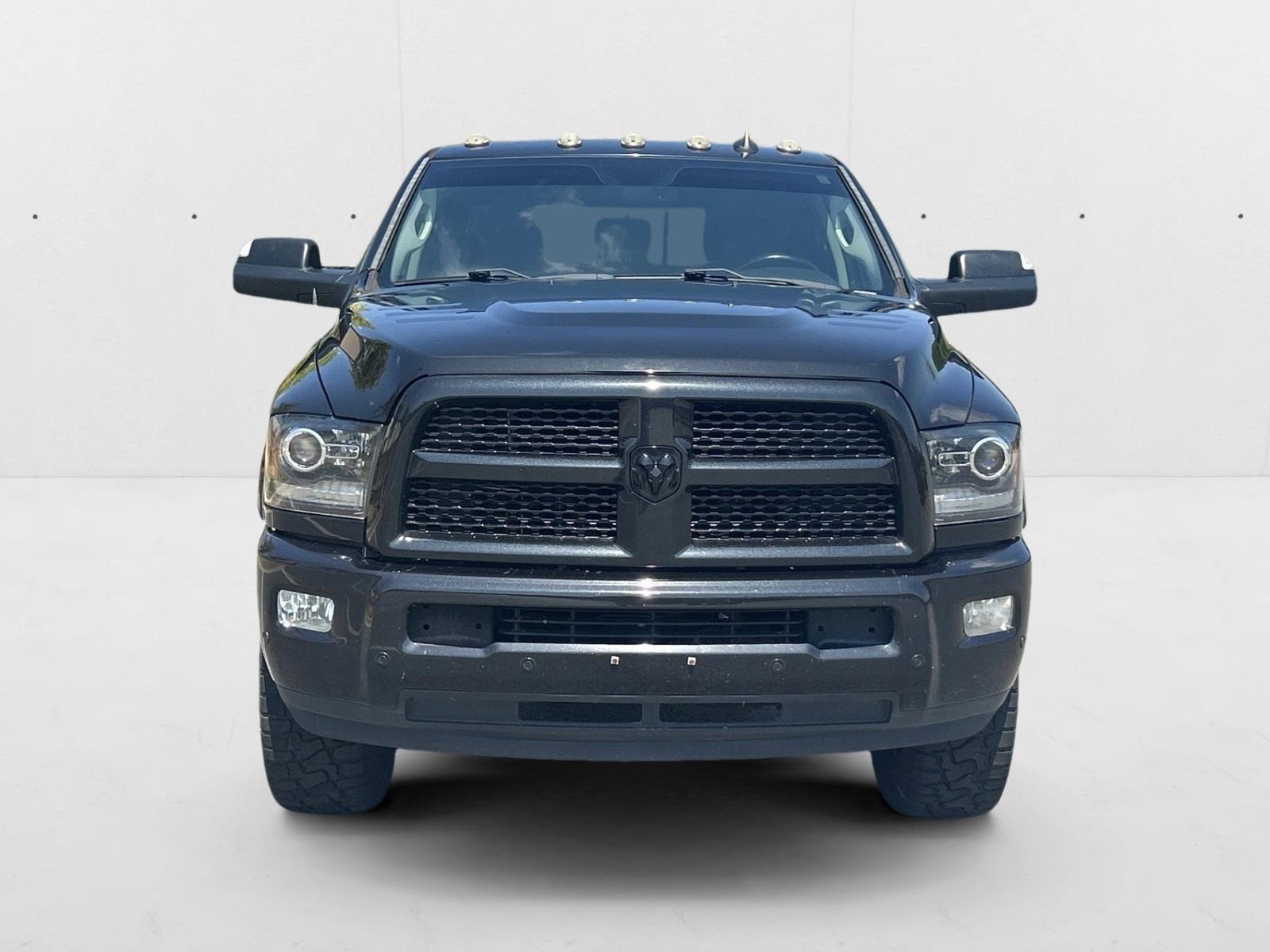2017 Ram 2500 Laramie photo 2