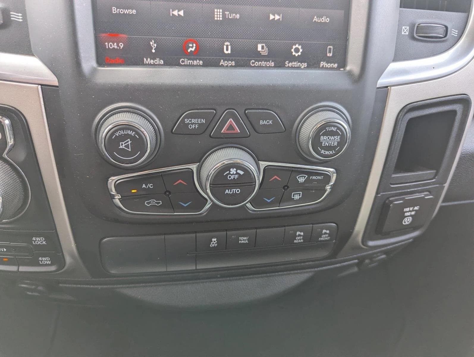 Photo 19