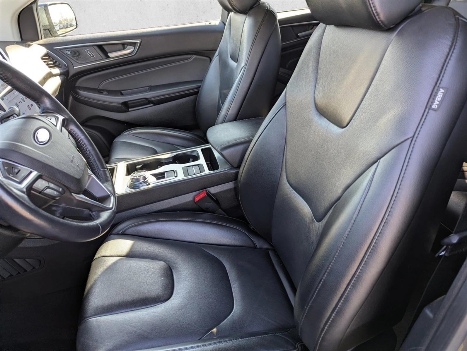 2022 Ford Edge Titanium - Photo 22