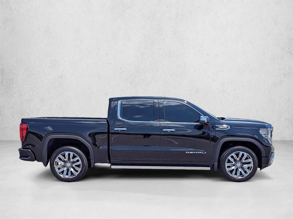 Used 2025 GMC Sierra 1500 Denali Crew Cab Pickup