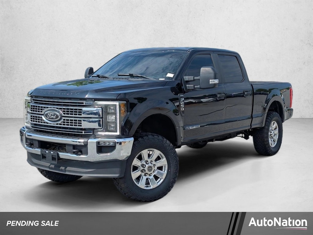 Used 2018 Ford F-250 XL Crew Cab Pickup