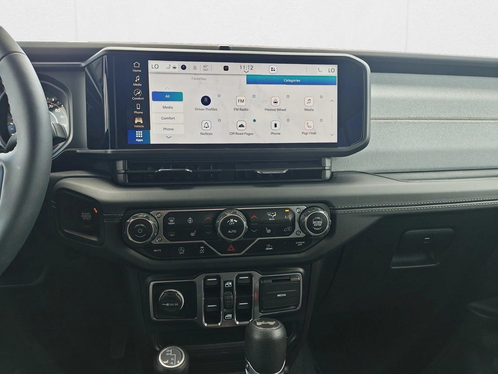 2024 Jeep Wrangler 4-Door Sahara - Photo 13