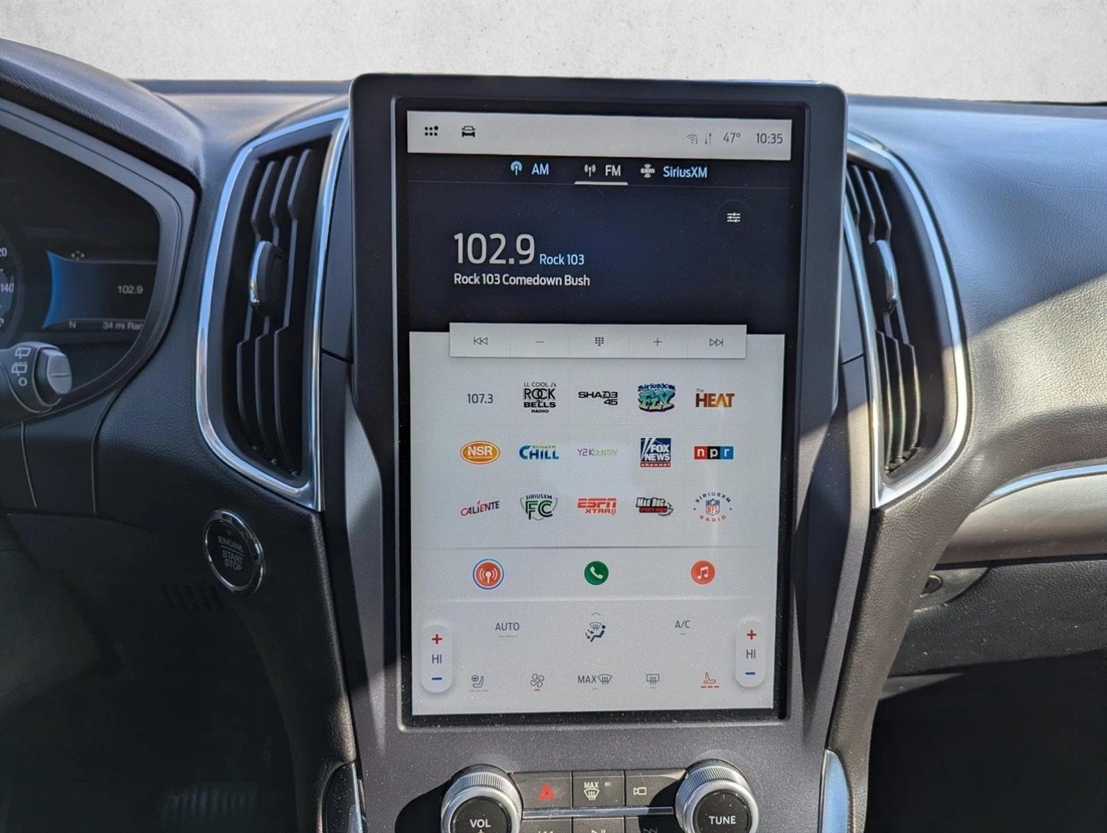 2022 Ford Edge Titanium - Photo 17