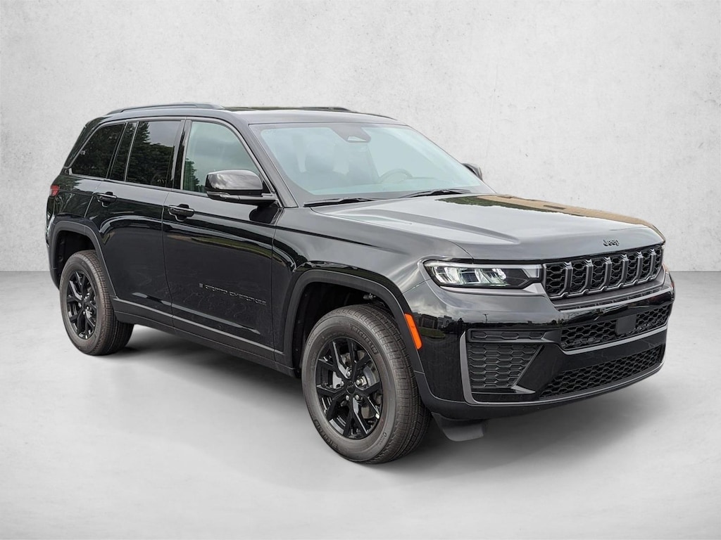 New 2026 Jeep Grand Cherokee Laredo Altitude SUV