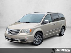 2015 Chrysler Town & Country
