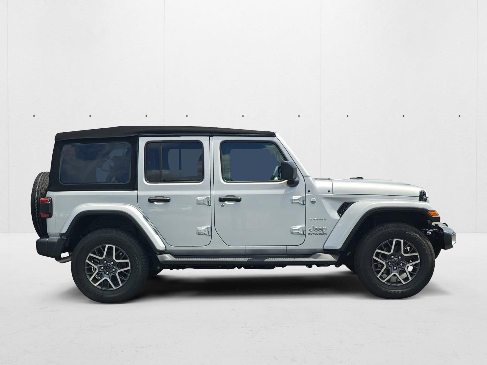 2024 Jeep Wrangler Sahara Sport photo 4