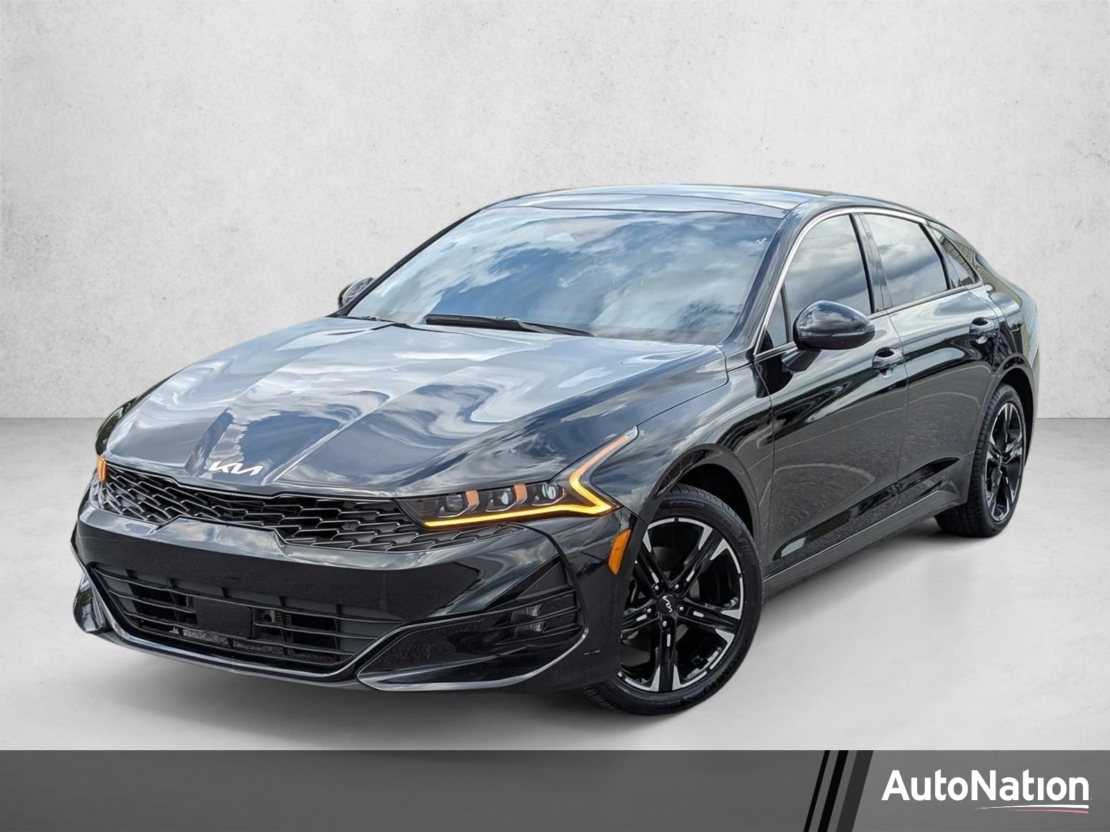 2024 Kia Optima GT-Line FWD's photo