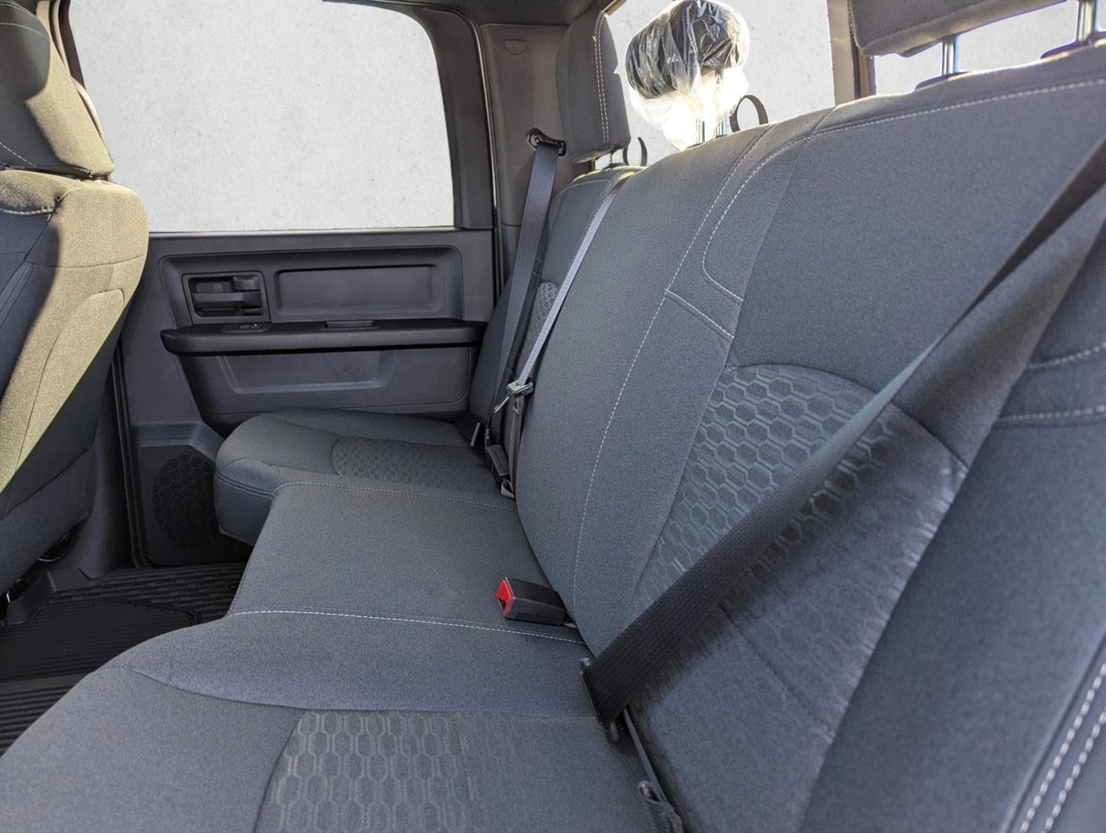 2026 RAM 2500 Tradesman/Black Express - Photo 25