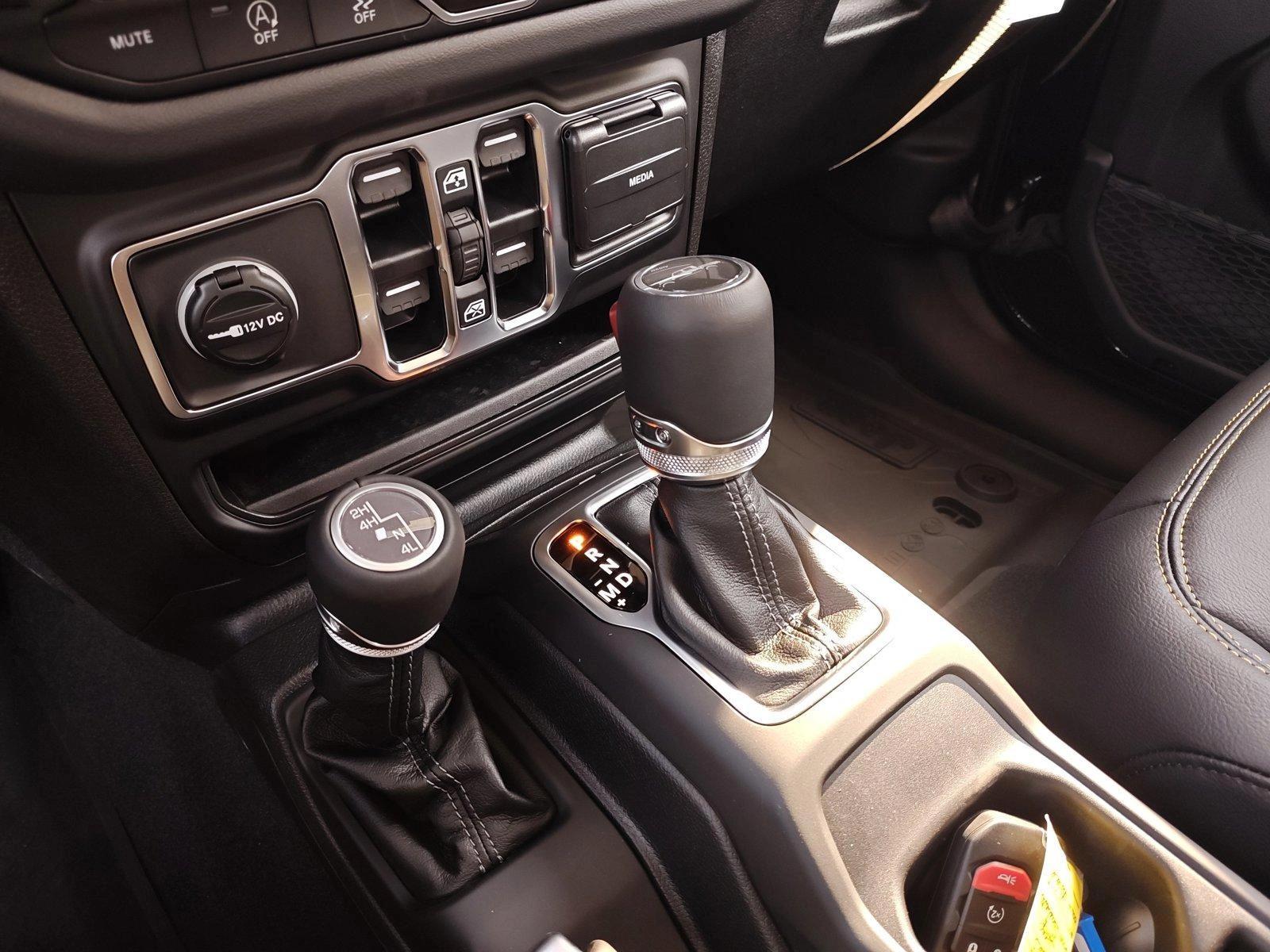 2025 Jeep Gladiator High Tide - Photo 18