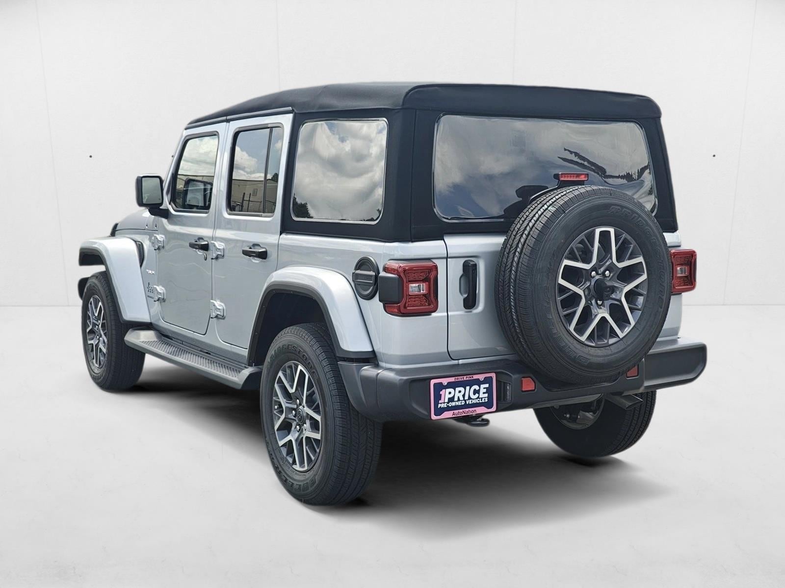 2024 Jeep Wrangler 4-Door Sahara - Photo 7