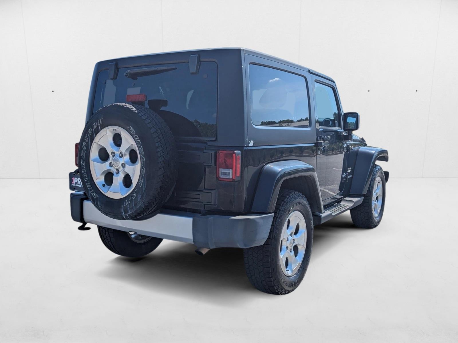 2015 Jeep Wrangler Sahara Sport photo 4