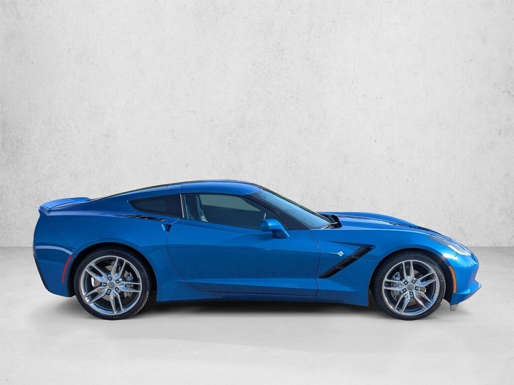 Used 2016 Chevrolet Corvette 2LT 2dr Car