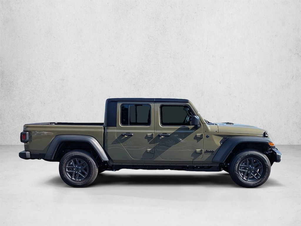 New 2026 Jeep Gladiator Sport Truck Crew Cab