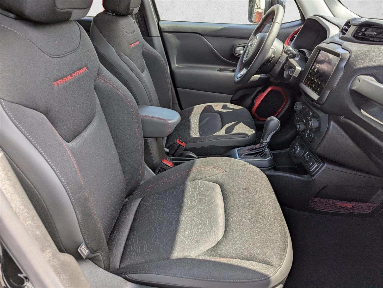 2023 Jeep Renegade Trailhawk - Photo 28