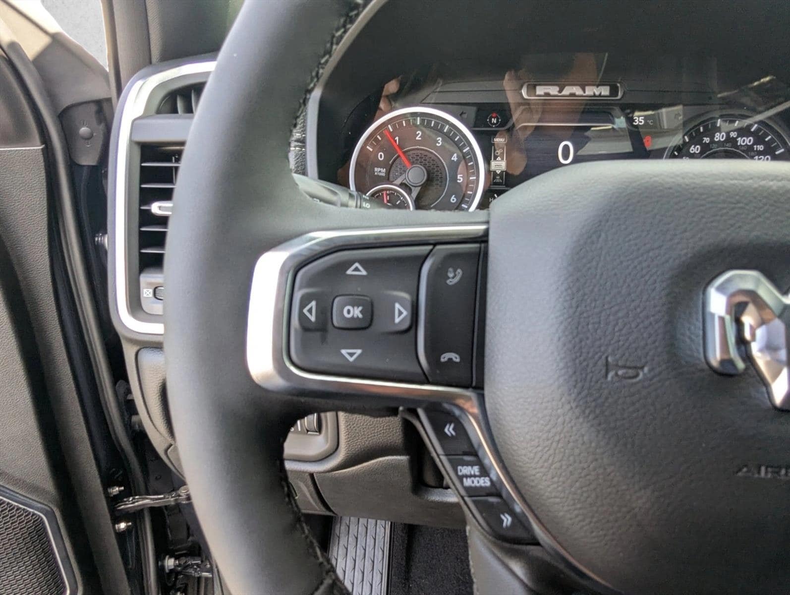 2026 RAM 1500 Laramie - Photo 13