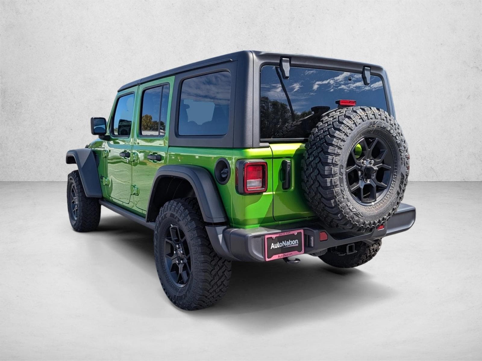 2025 Jeep Wrangler 4-Door Willys - Photo 7
