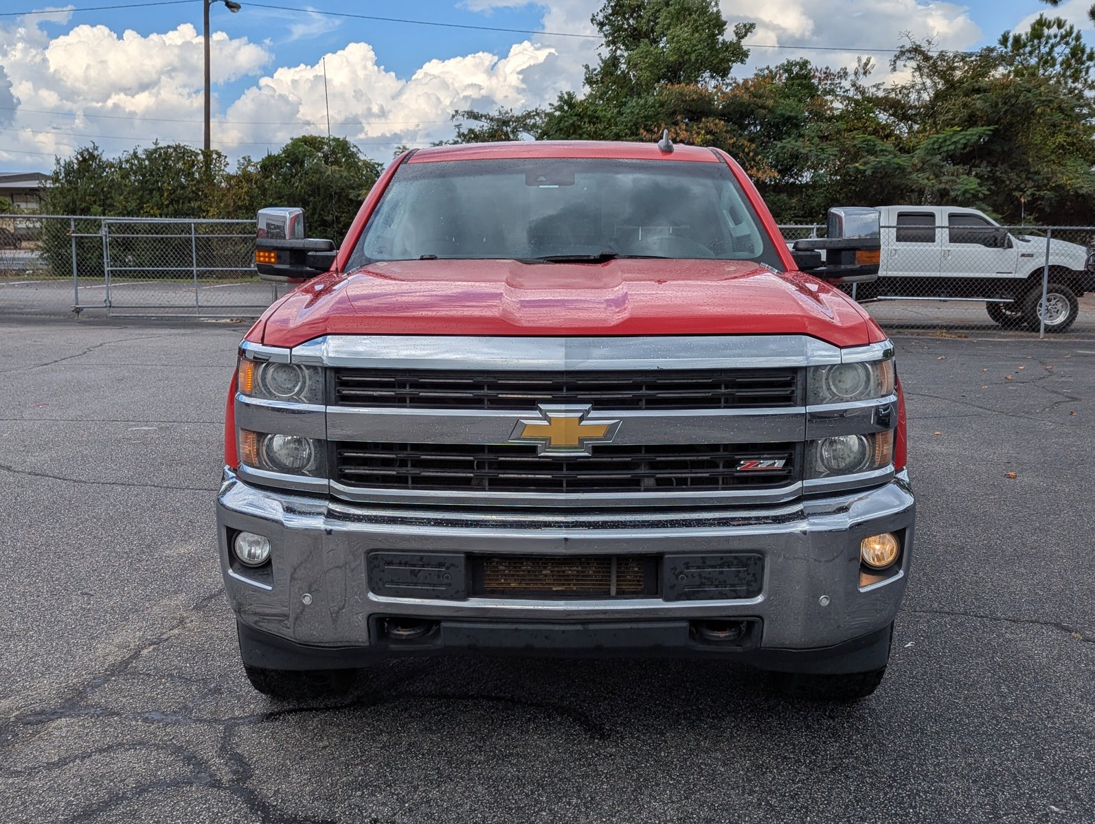 2015 Chevrolet Silverado 2500HD LTZ photo 2