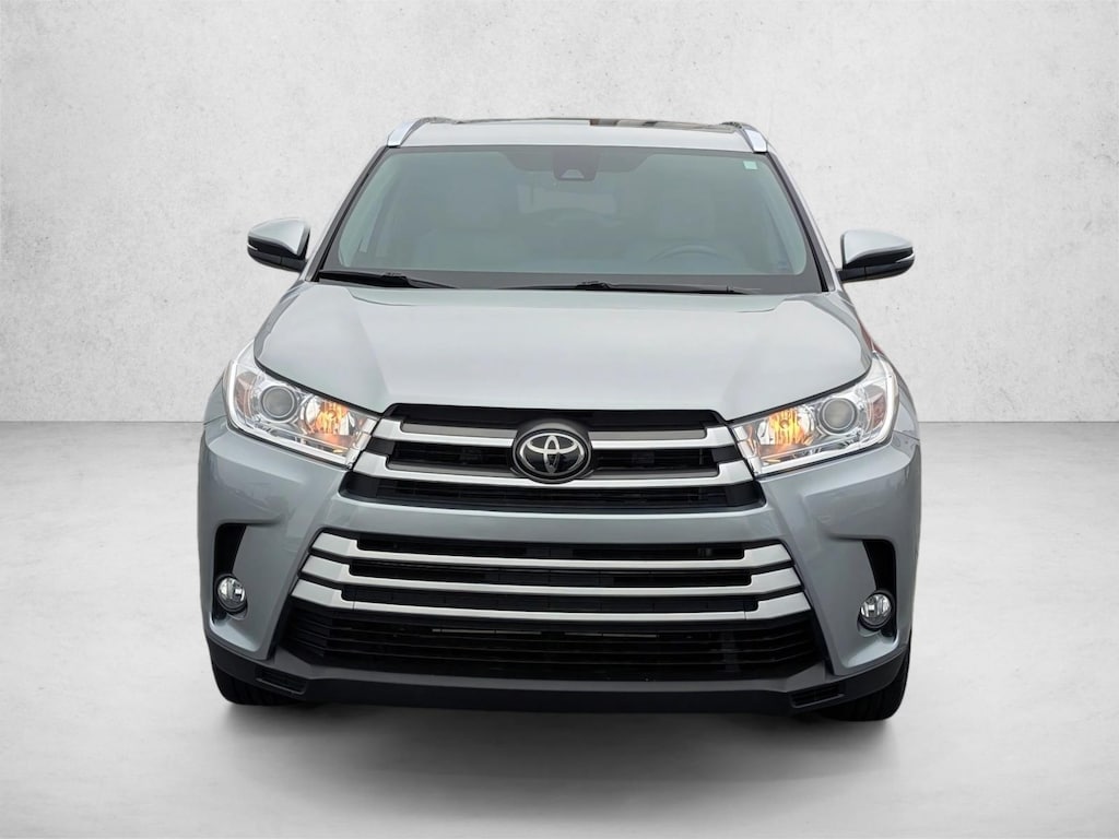 Used 2018 Toyota Highlander XLE Sport Utility