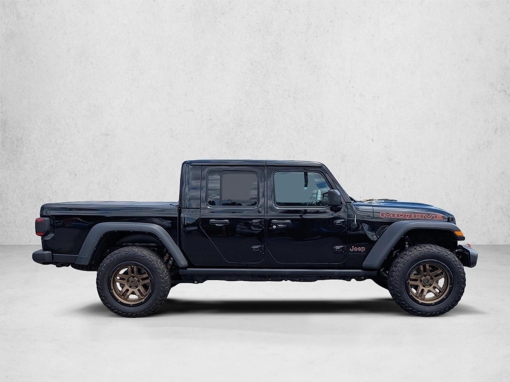 Used 2022 Jeep Gladiator Mojave Crew Cab Pickup